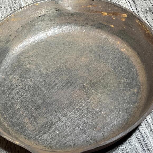 Vintage WAGNER SIDNEY-O No 6 Cast Iron Skillet 1056 L  9" - Picture 3 of 5